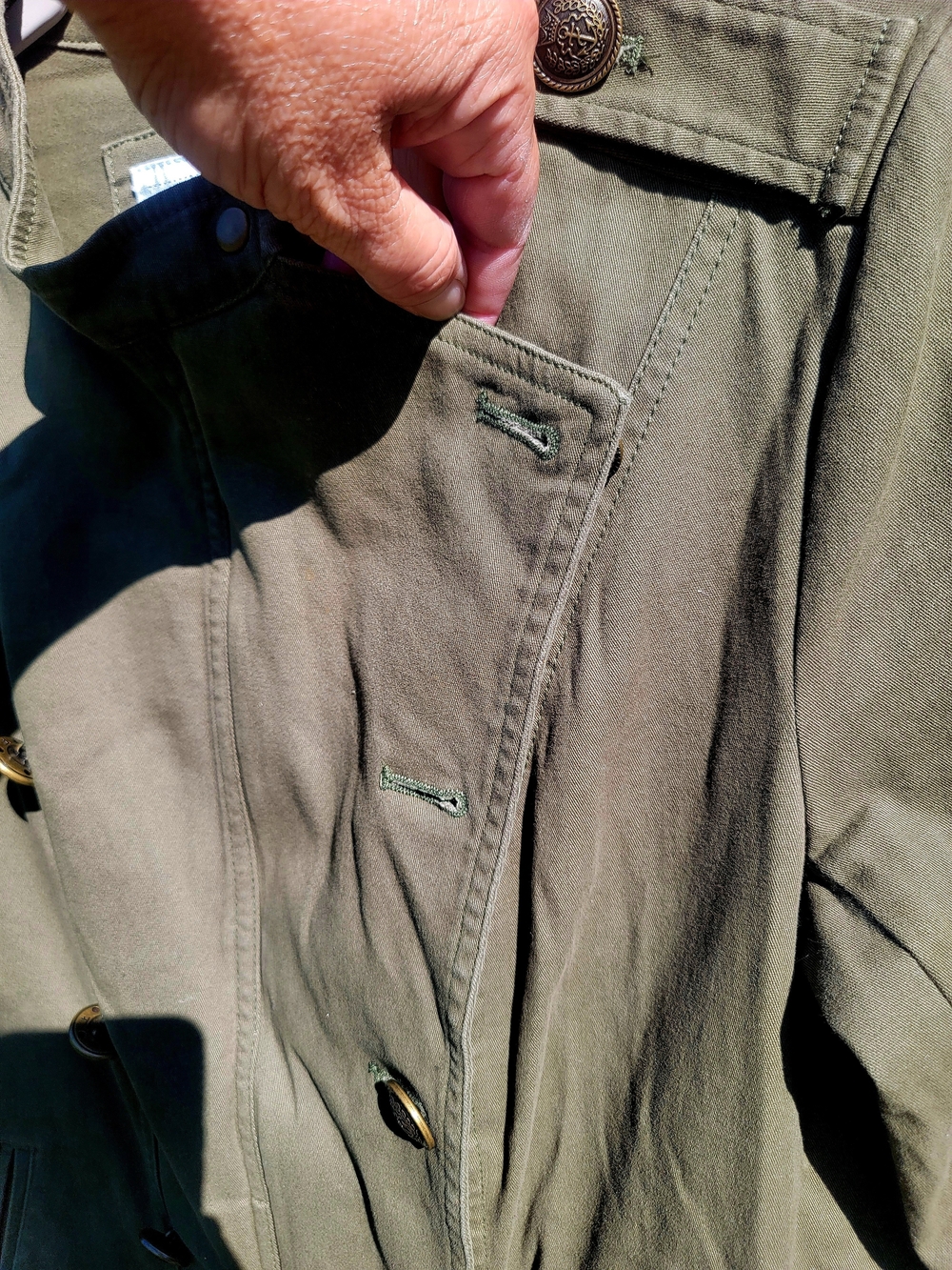 Women’s Military-Inspired Double-Breasted Utility Jacket — Olive - Picture 9 of 12
